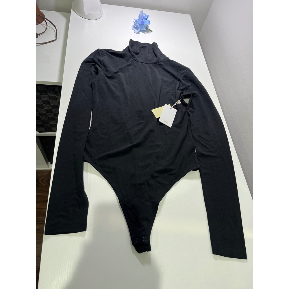 Wilfred Aritzia Black Long Sleeve Turtleneck Bodysuit Small NWT Snap Closure